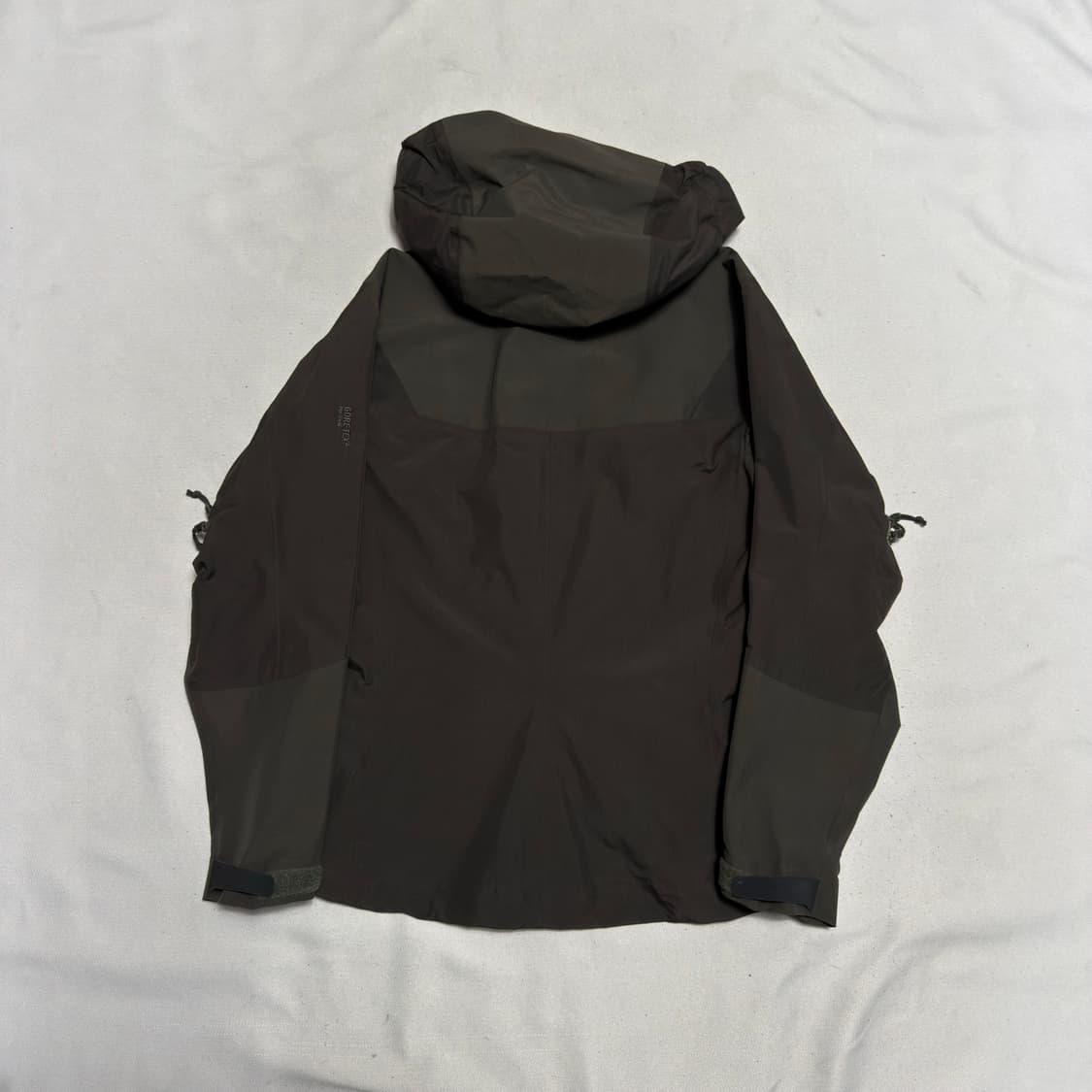 XS 아크테릭스 여성용 AR 고어텍스 바람막이 상품이미지3