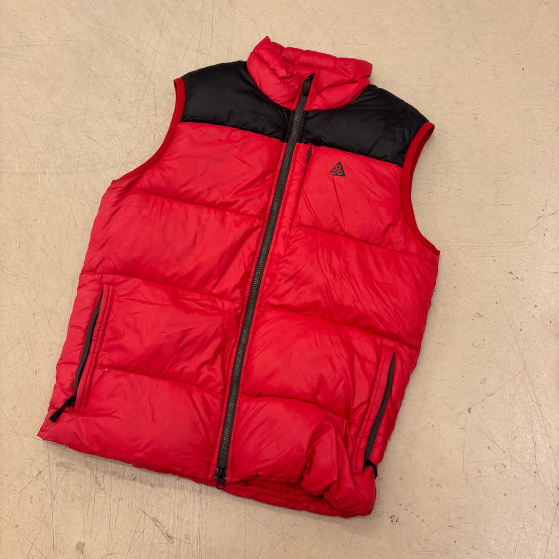 나이키 acg 투톤 패딩 조끼 상품이미지1