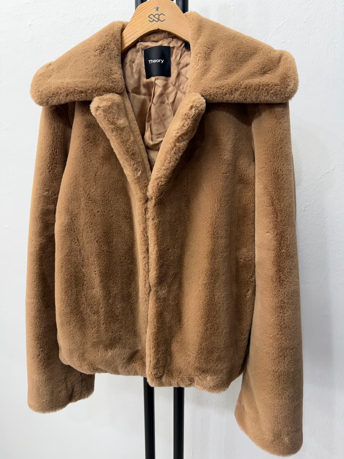 정품) Theory 띠어리 브라운 퍼 자켓 M 상품이미지3