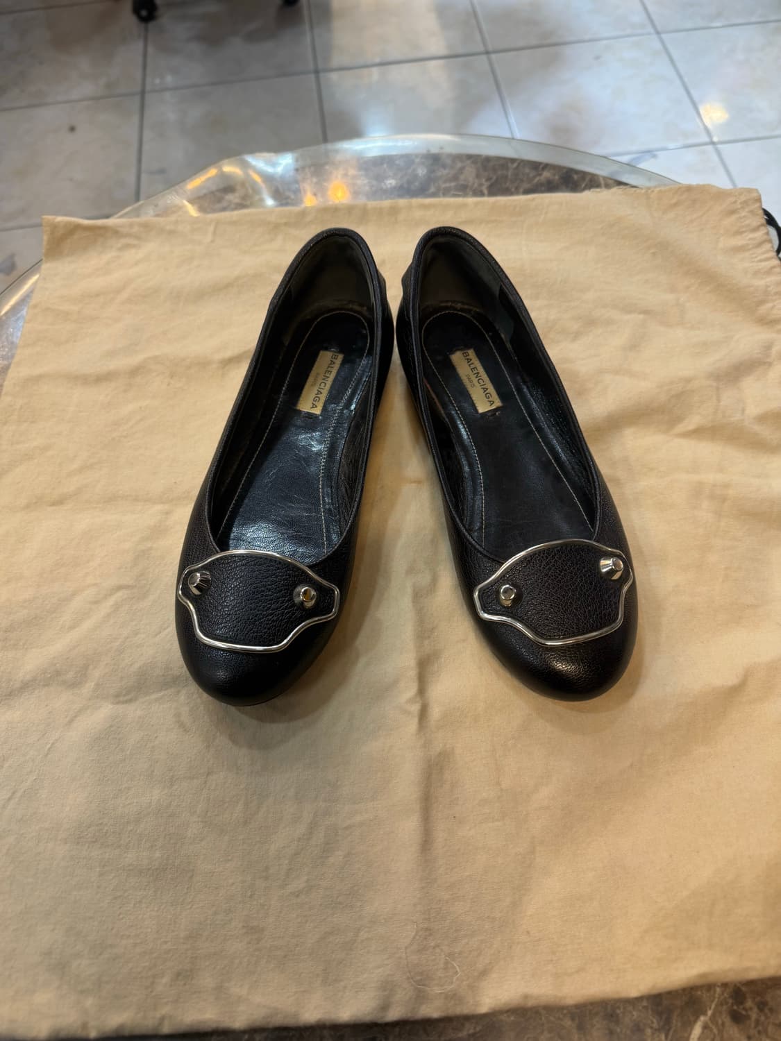 36반/235 정품 발렌시아가 발레 플렛 슈즈 팝니다 상품이미지1