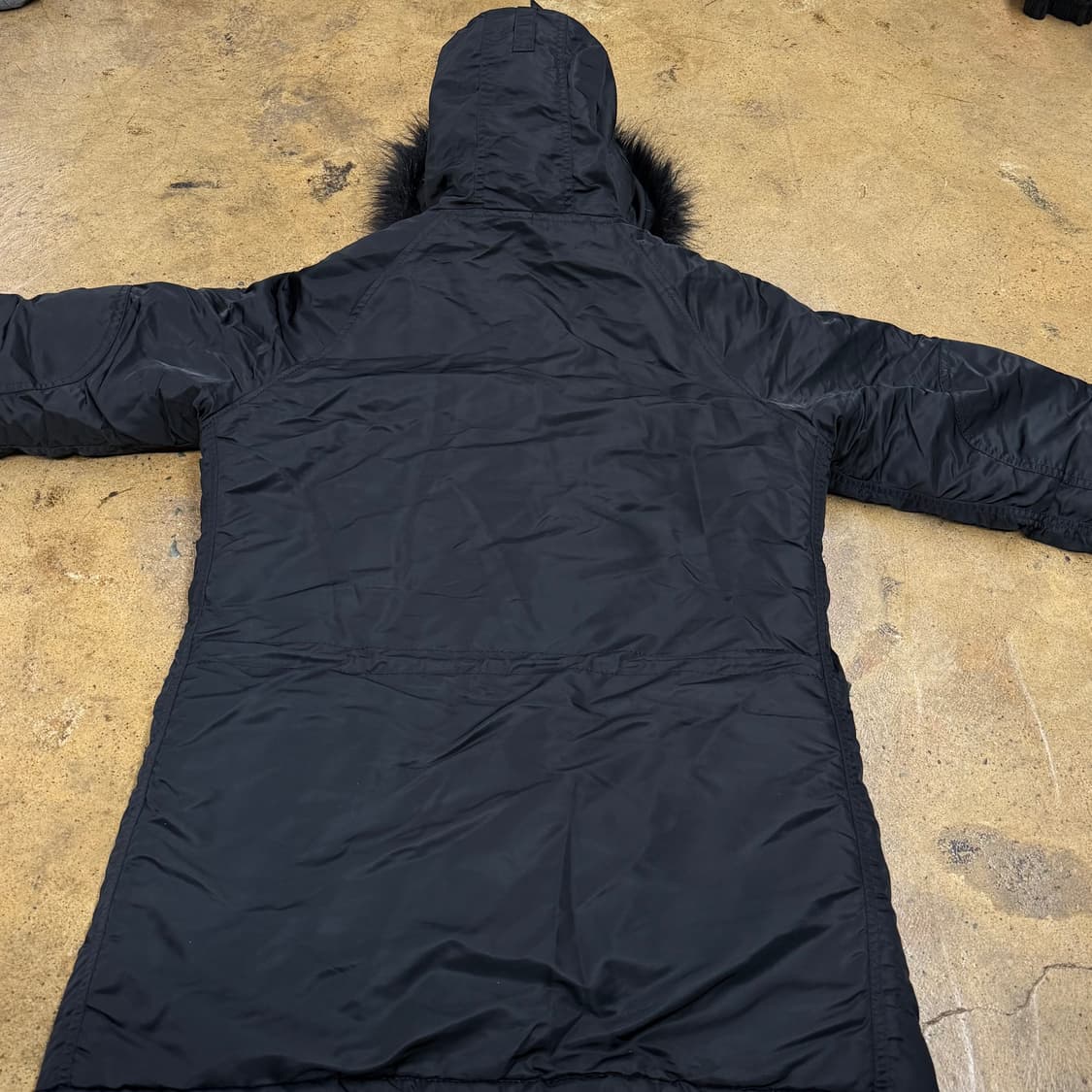 [정품/S] 알파인더스트리 블랙 퍼 후드 패딩 점퍼 b10 상품이미지4