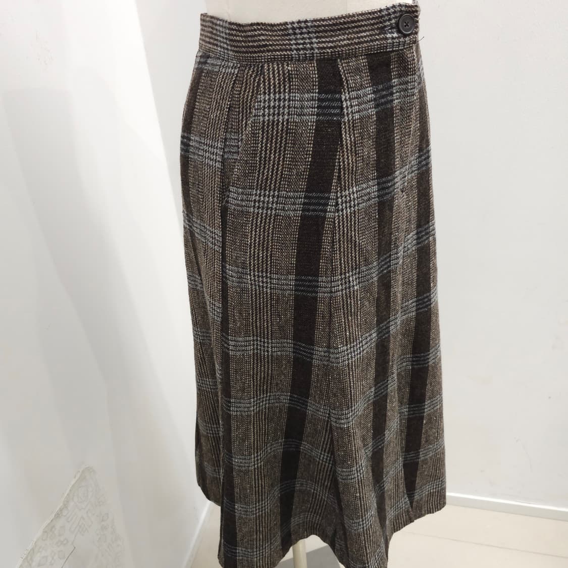 울 체크 앞트임 플레어 스커트 상품이미지8