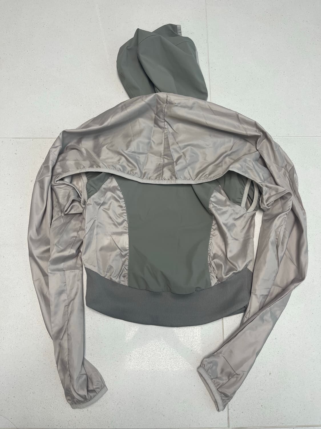 오호스 2-way Hoodie Bolero / Khaki 상품이미지4