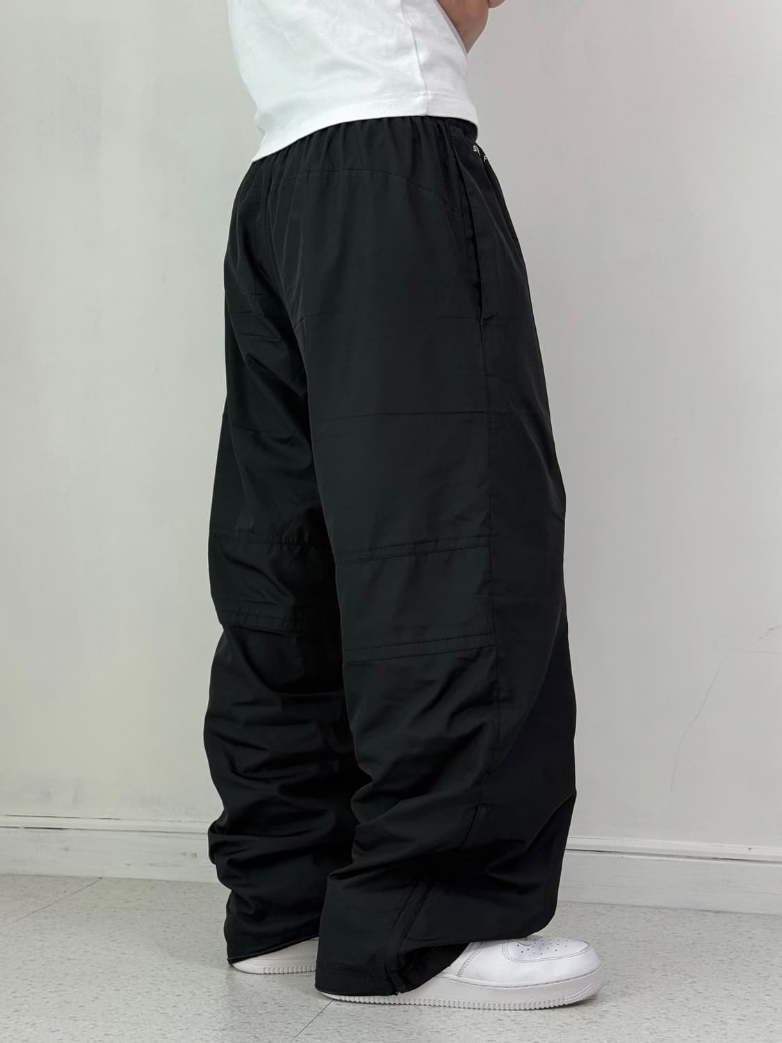 나이키 블랙 나일론 팬츠 상품이미지3