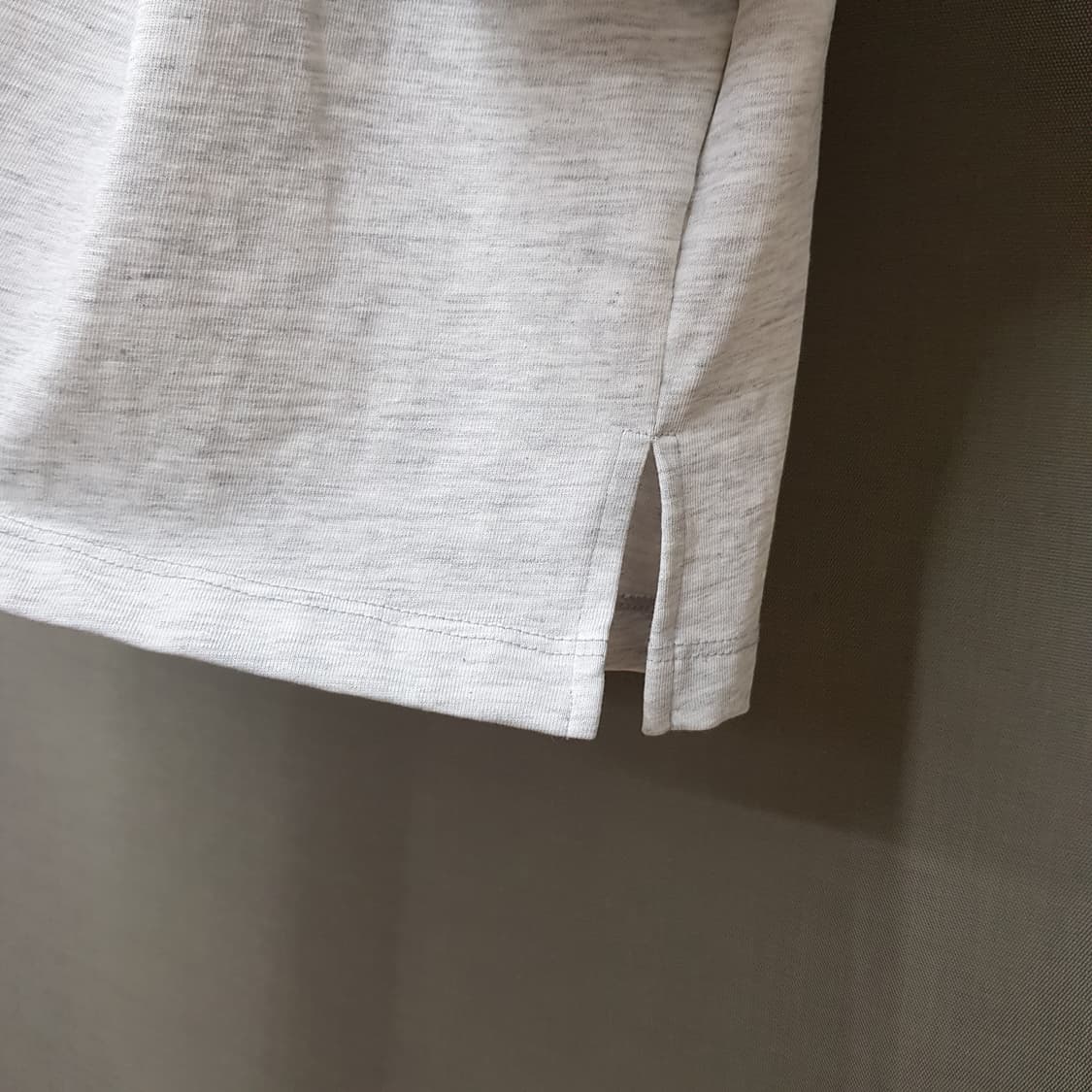 스튜디오톰보이 2023 카라 반팔 크롭 티셔츠  Free사이즈 상품이미지4