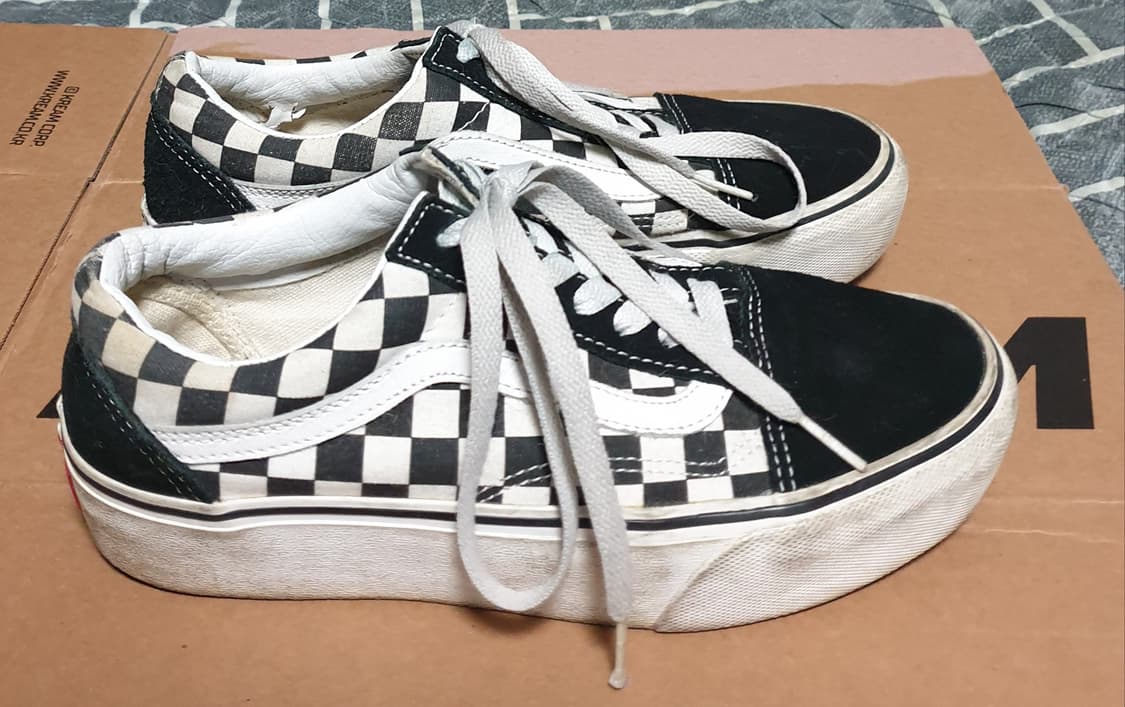 반스 올드스쿨 체커보드 플랫폼 스니커즈 (240) 상품이미지2