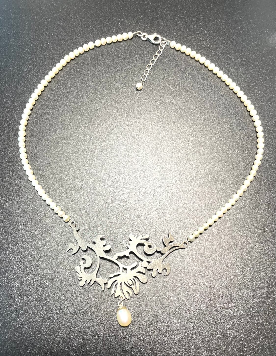 Pearl & Silver Choker Necklace 상품이미지2