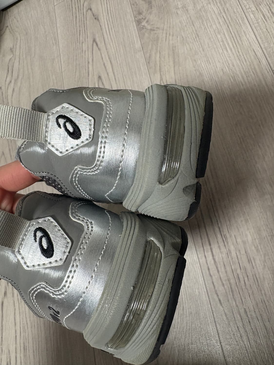 아식스 상품이미지4