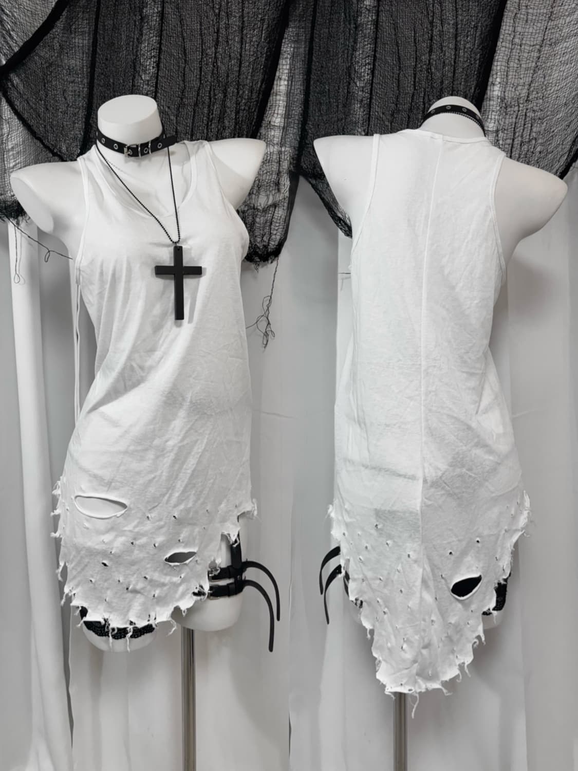 white damage sleeveless 상품이미지1