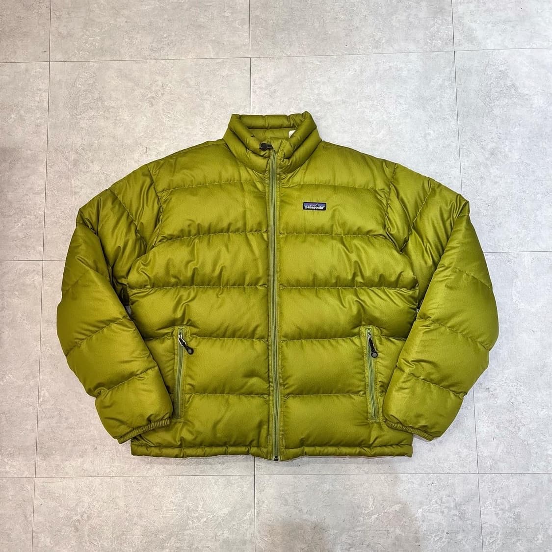 파타고니아 패커블 다운 구합니다 상품이미지1