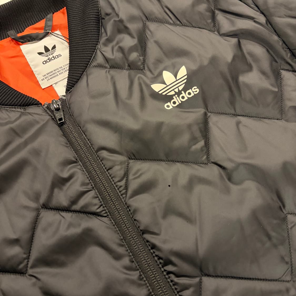 [2XL] 아디다스 파이어버드 퀼팅 3선 패딩 블랙 점퍼 B722 상품이미지4