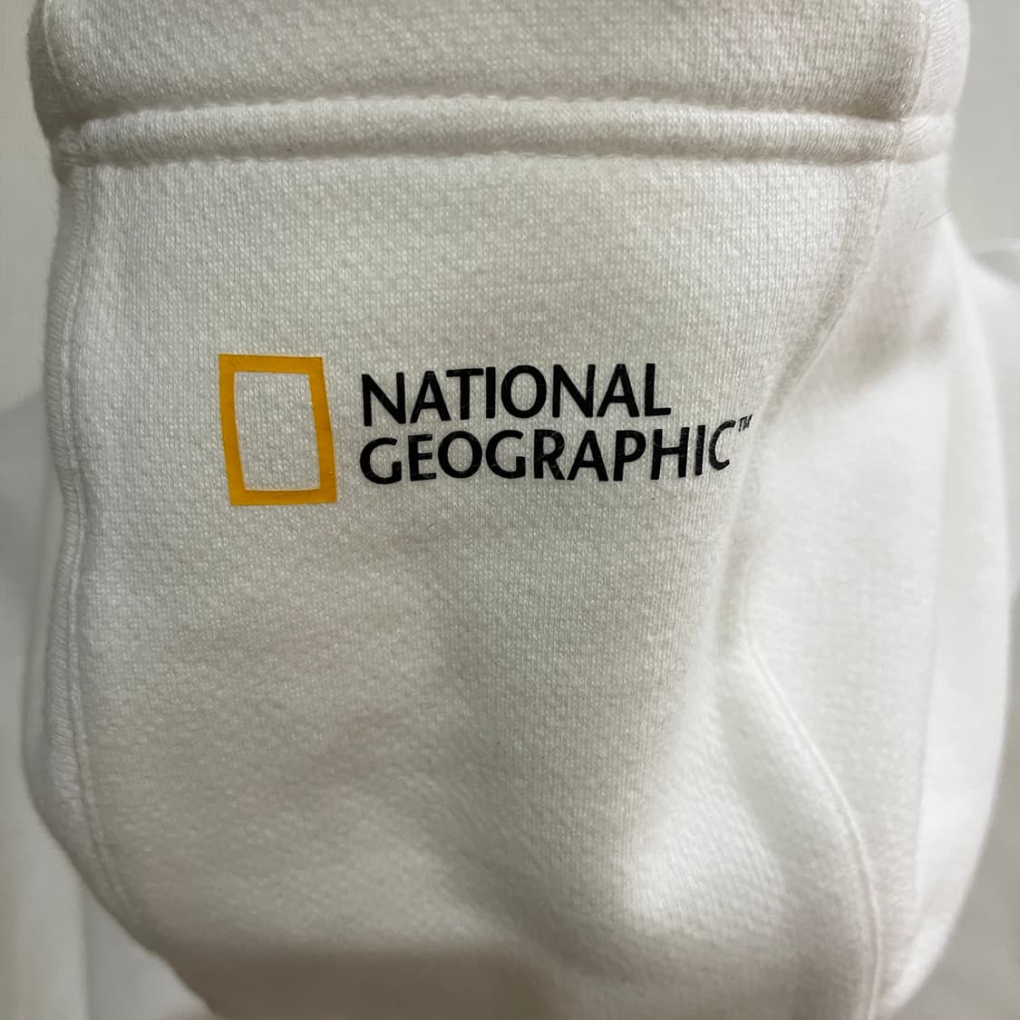(XXL) 내셔널 지오그래픽 그래피티 자수 후드티셔츠 상품이미지4