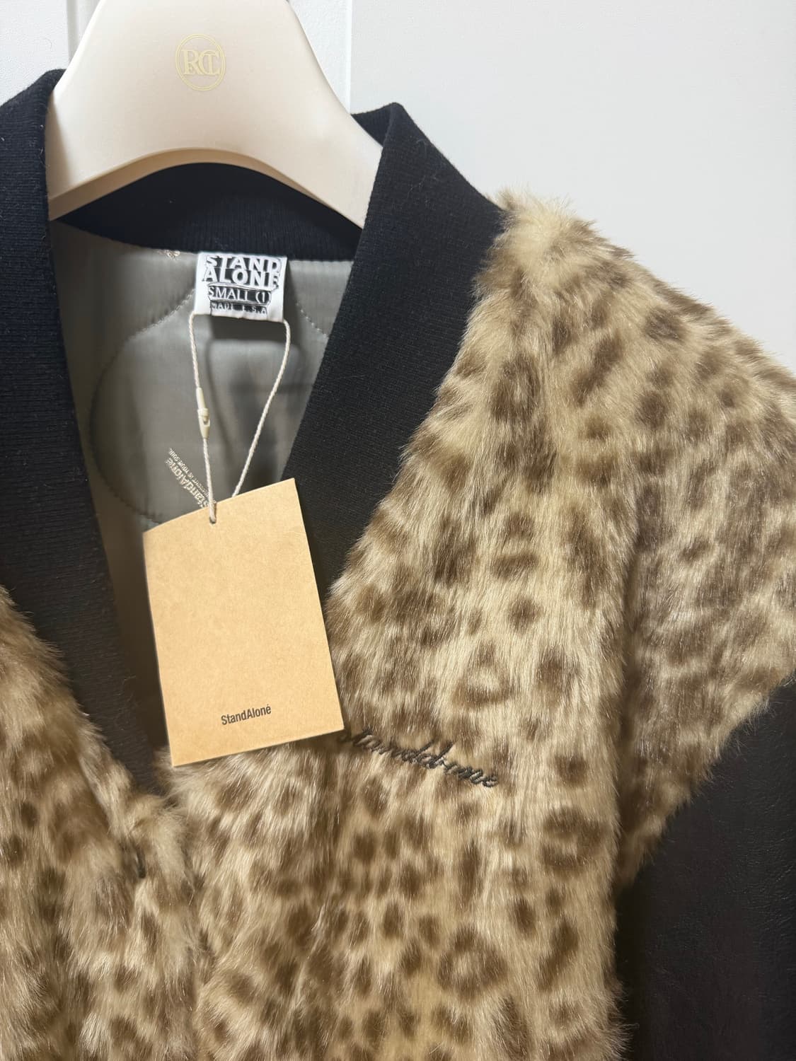 스탠드얼론 리얼양가죽+레오파드퍼자켓 상품이미지5