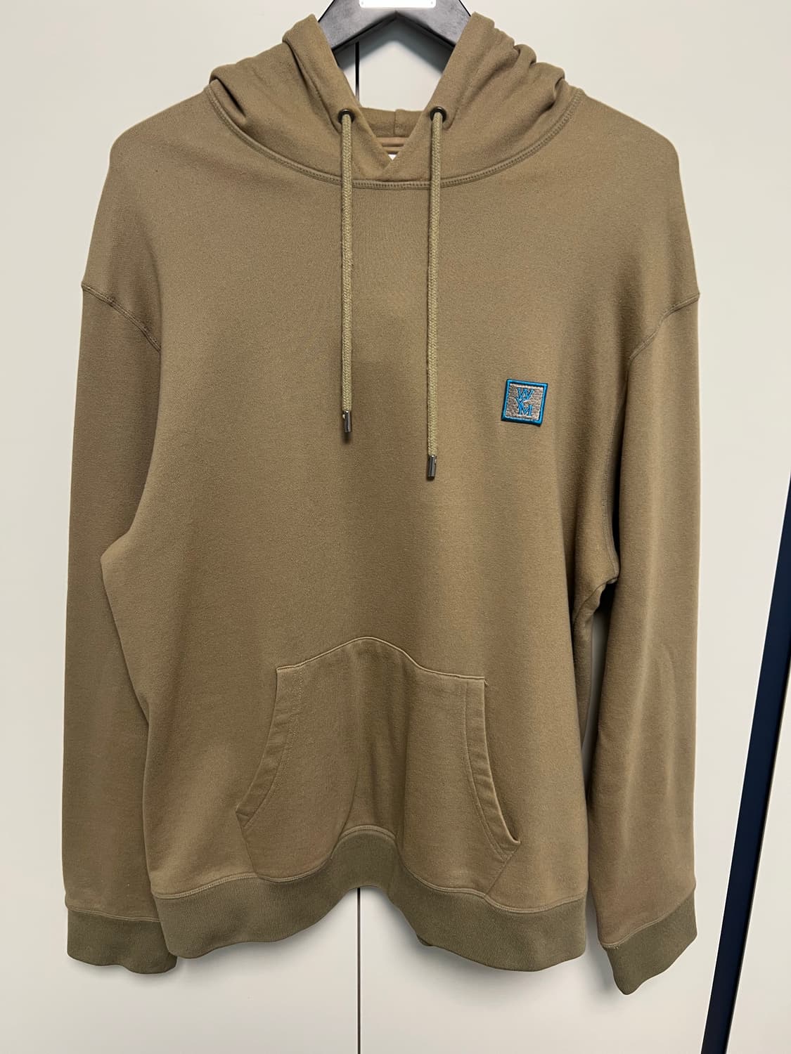 우영미 백로고 후드티 상품이미지1