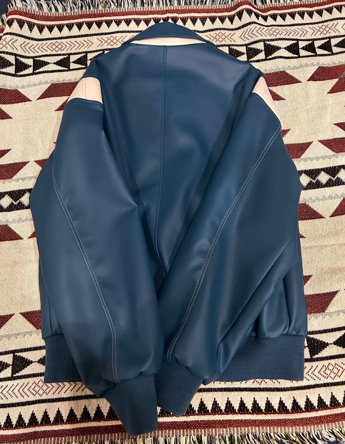 유니섹스 스티치 오버 바시티 자켓 판매 상품이미지2