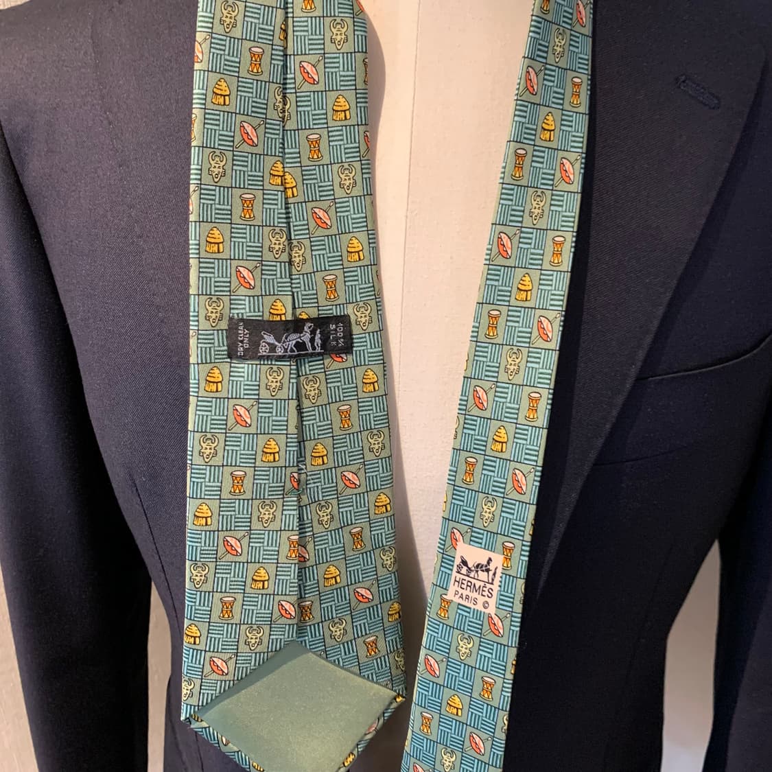에르메스(HERMES) 명품넥타이 A등급 기하학적패턴 정장룩 코디 상품이미지2