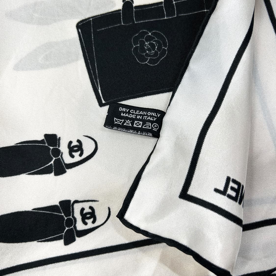 샤넬 00s 실크 스카프 상품이미지7