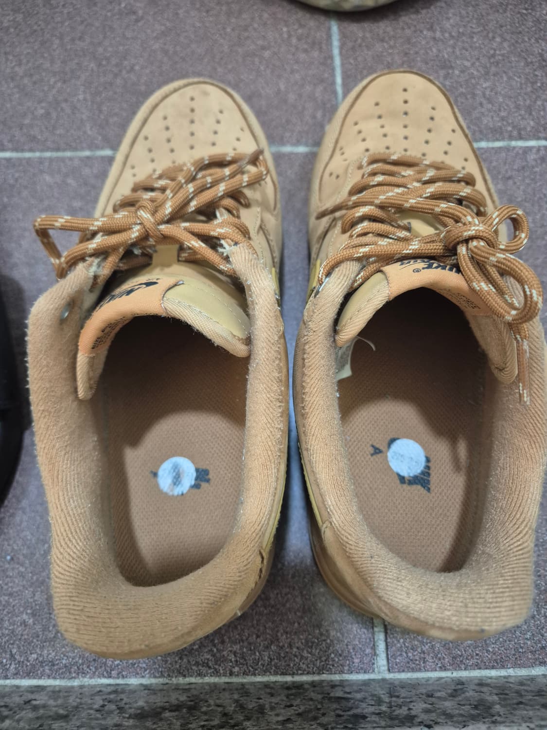 나이키 된장포스 270 판매합니다 상품이미지2