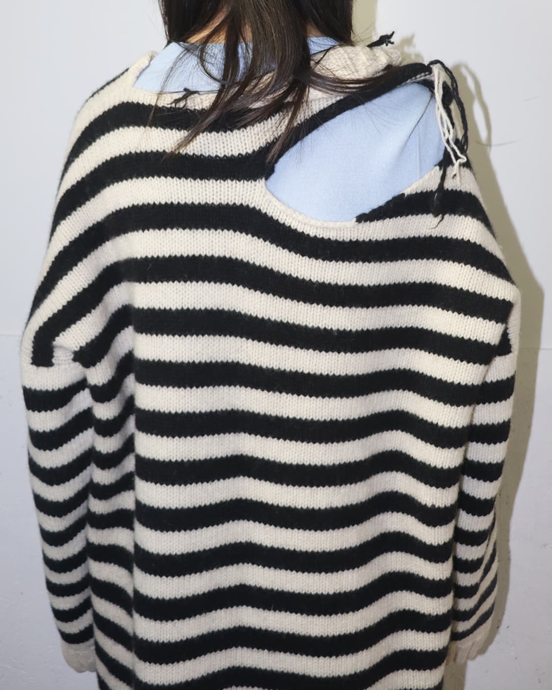 찰스 제프리 러버보이 18AW 디스트로이드 롱 니트 스웨터 상품이미지4