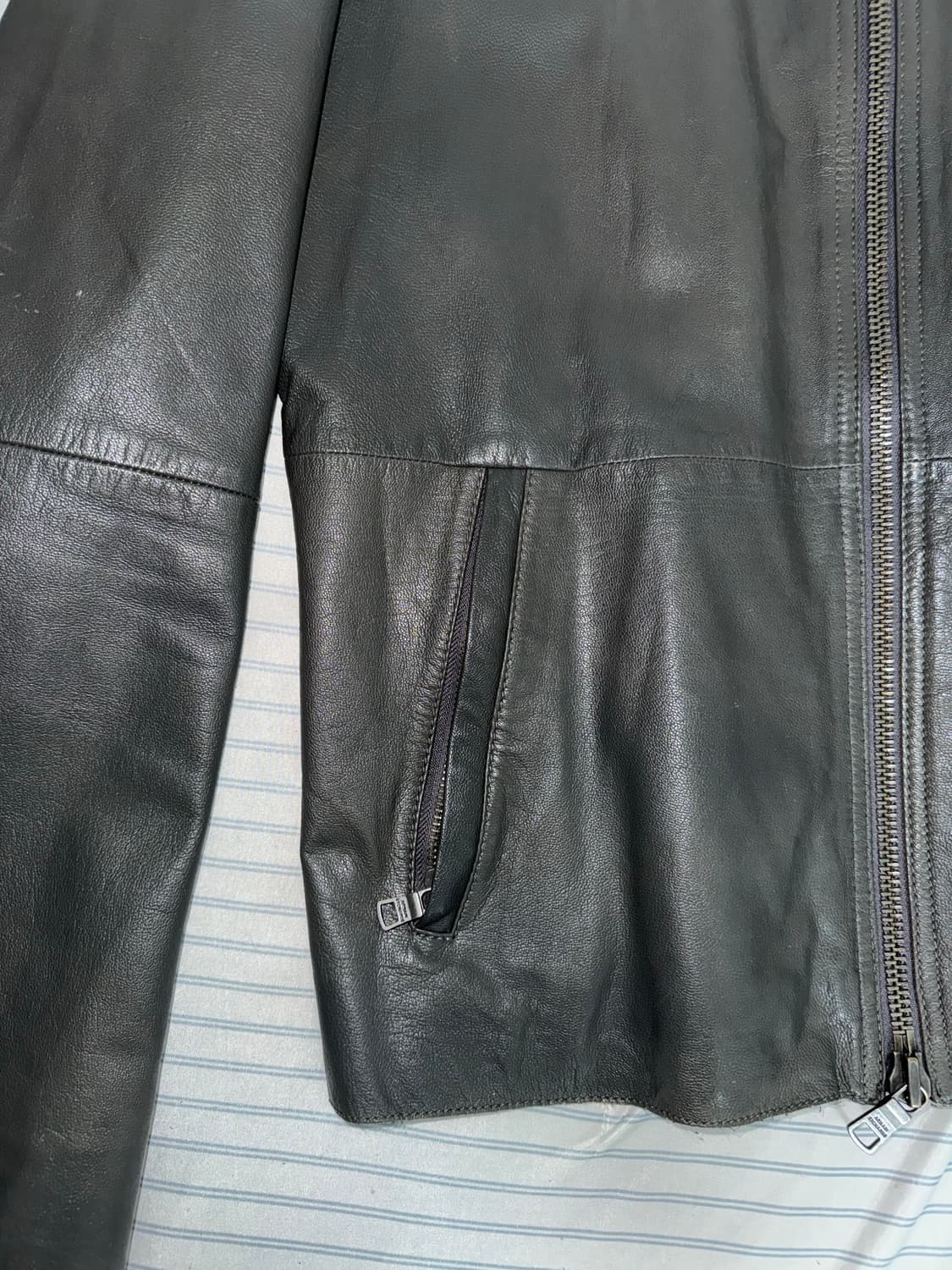 아르마니 익스체인지 고트레더 자켓 상품이미지3