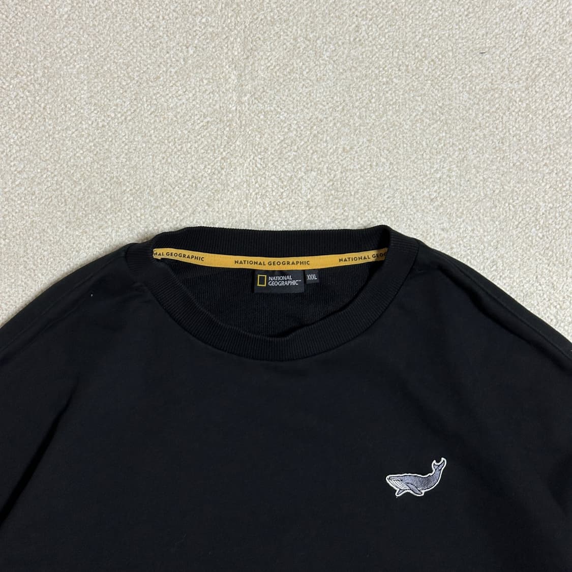 내셔널지오그래픽 웨일 와펜 세미루즈핏 맨투맨 상품이미지5