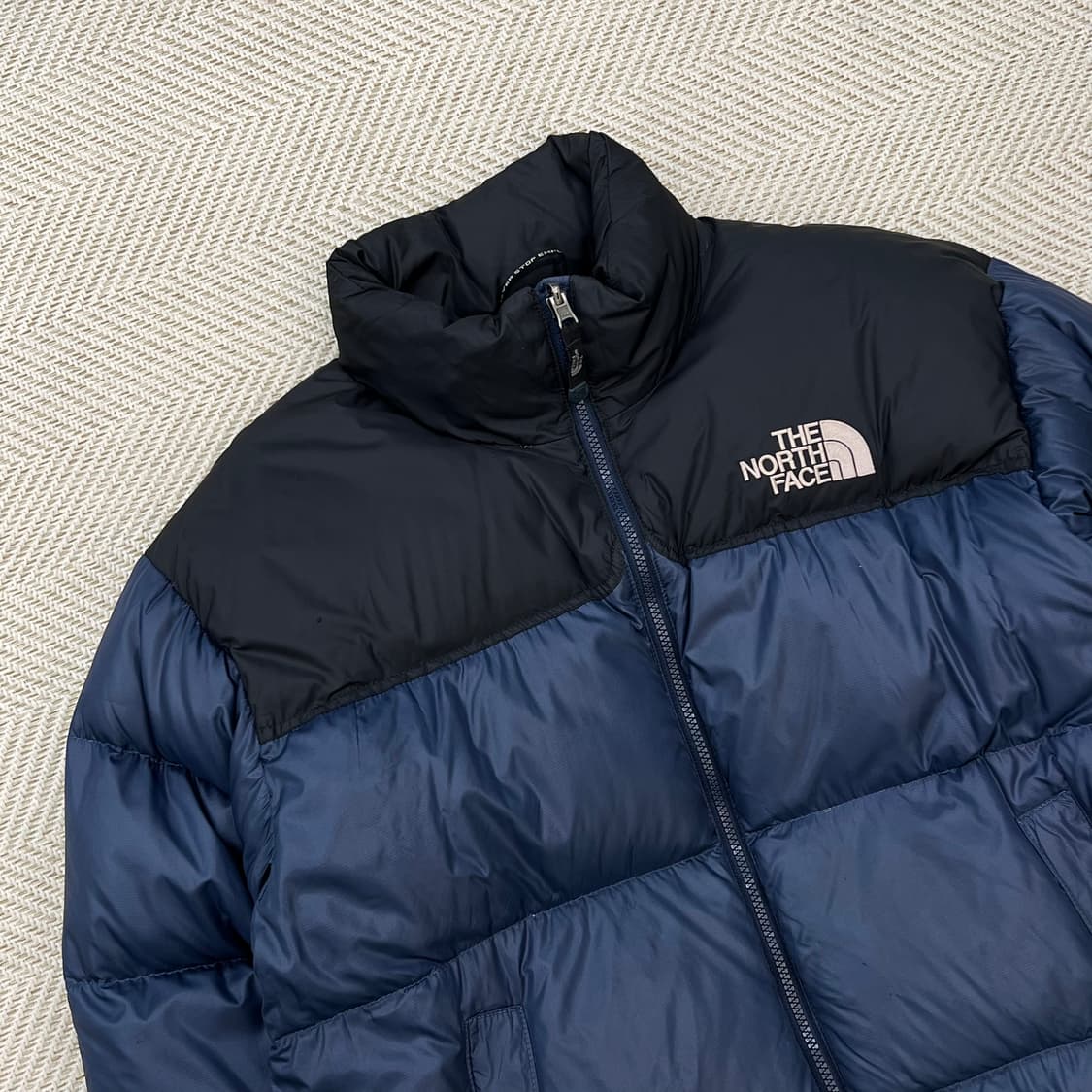 노스페이스 눕시 구스다운 패딩 r2842 상품이미지3