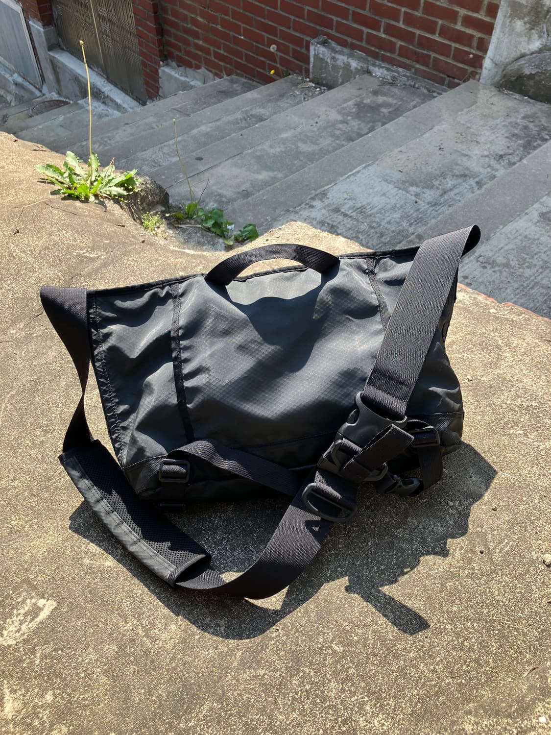 PORTER TOKYO 하이브리드 시리즈 블랙 테크니컬 메신저백 상품이미지6