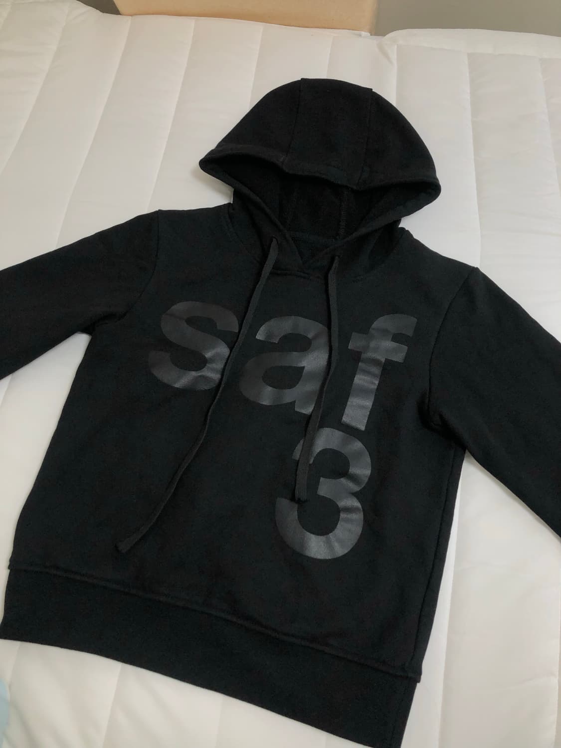 사파리스팟 1/2 베이직 후드티 블랙 상품이미지1