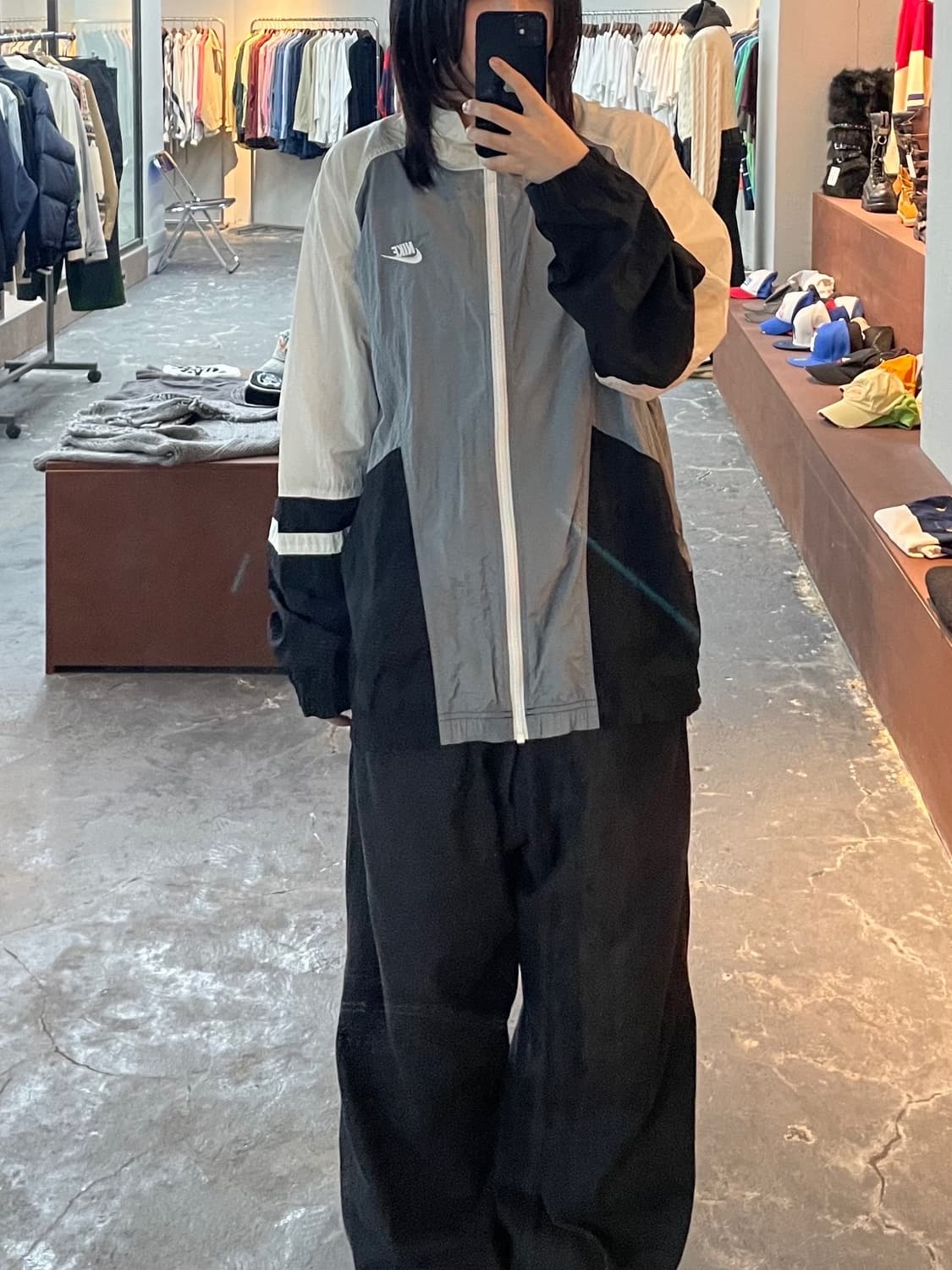 나이키 그레이 블랙 언라인드 프린팅 바람막이 H945 상품이미지1