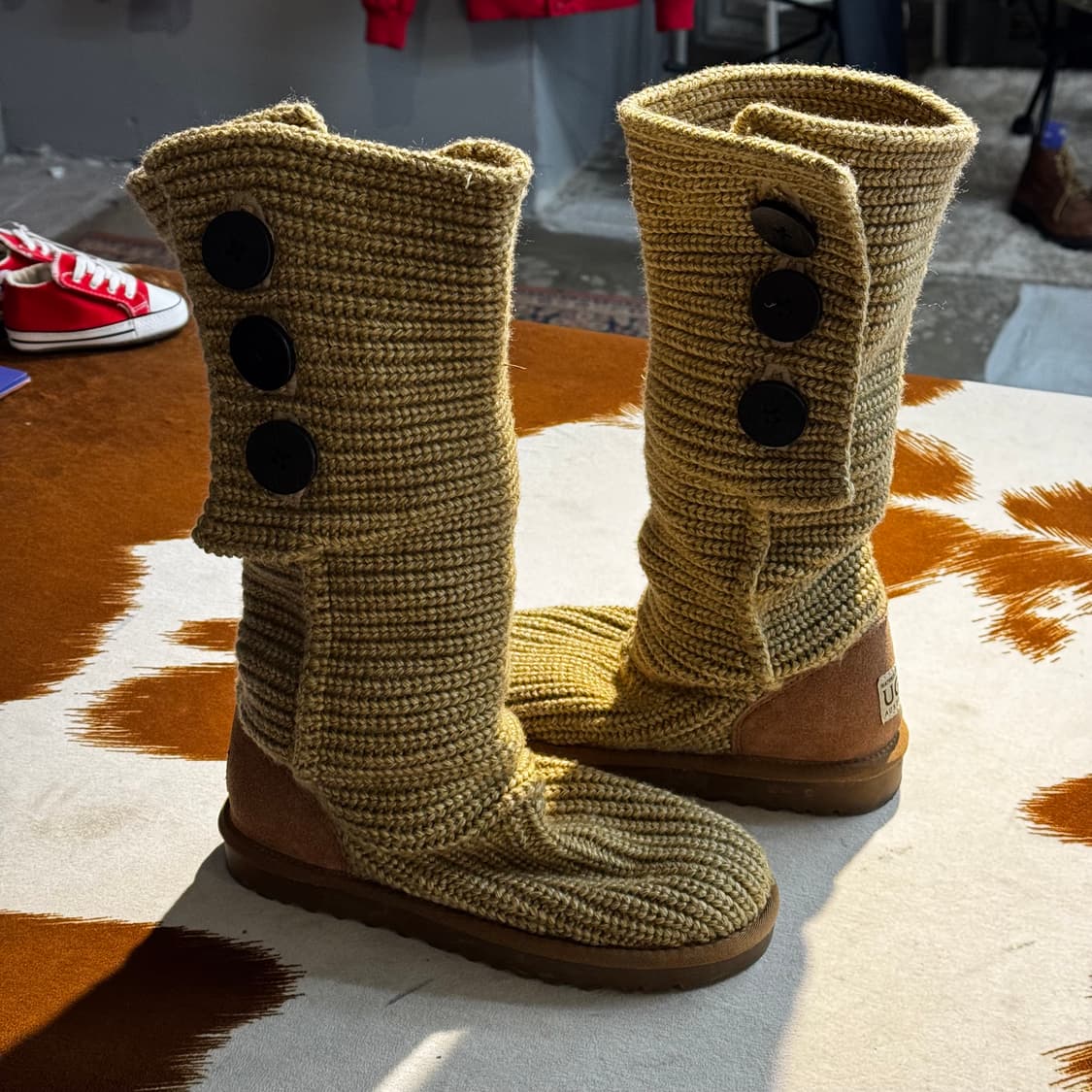 어그 UGG 카디 니트 부츠 (230-235) 베이지 핑크 상품이미지4