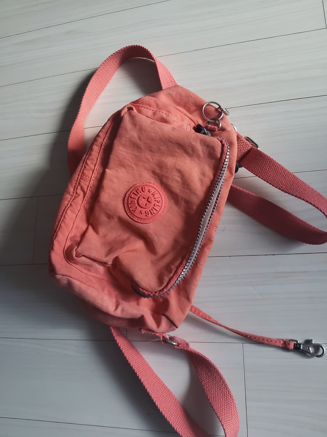 키플링 가방 크로스백 상품이미지1