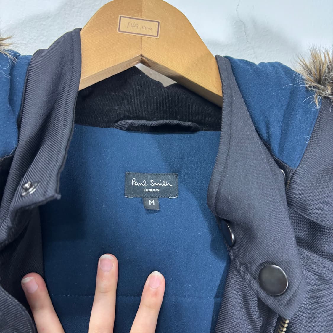 100 M 폴스미스 블랙 후드탈부착 누빔 N3B점퍼 상품이미지5