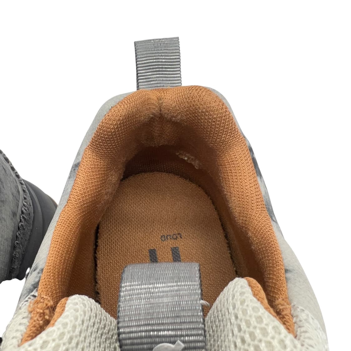 280 온 러닝 클라우드어웨이 스모키 쿼츠 상품이미지5