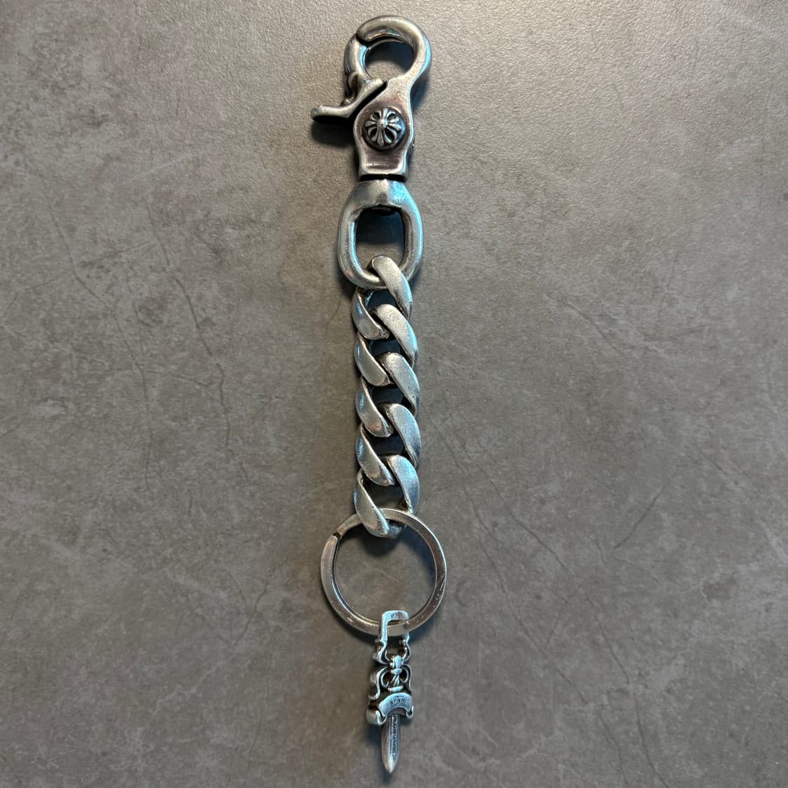 크롬하츠 클립 클래식 대거 참 롱 키링 상품이미지1