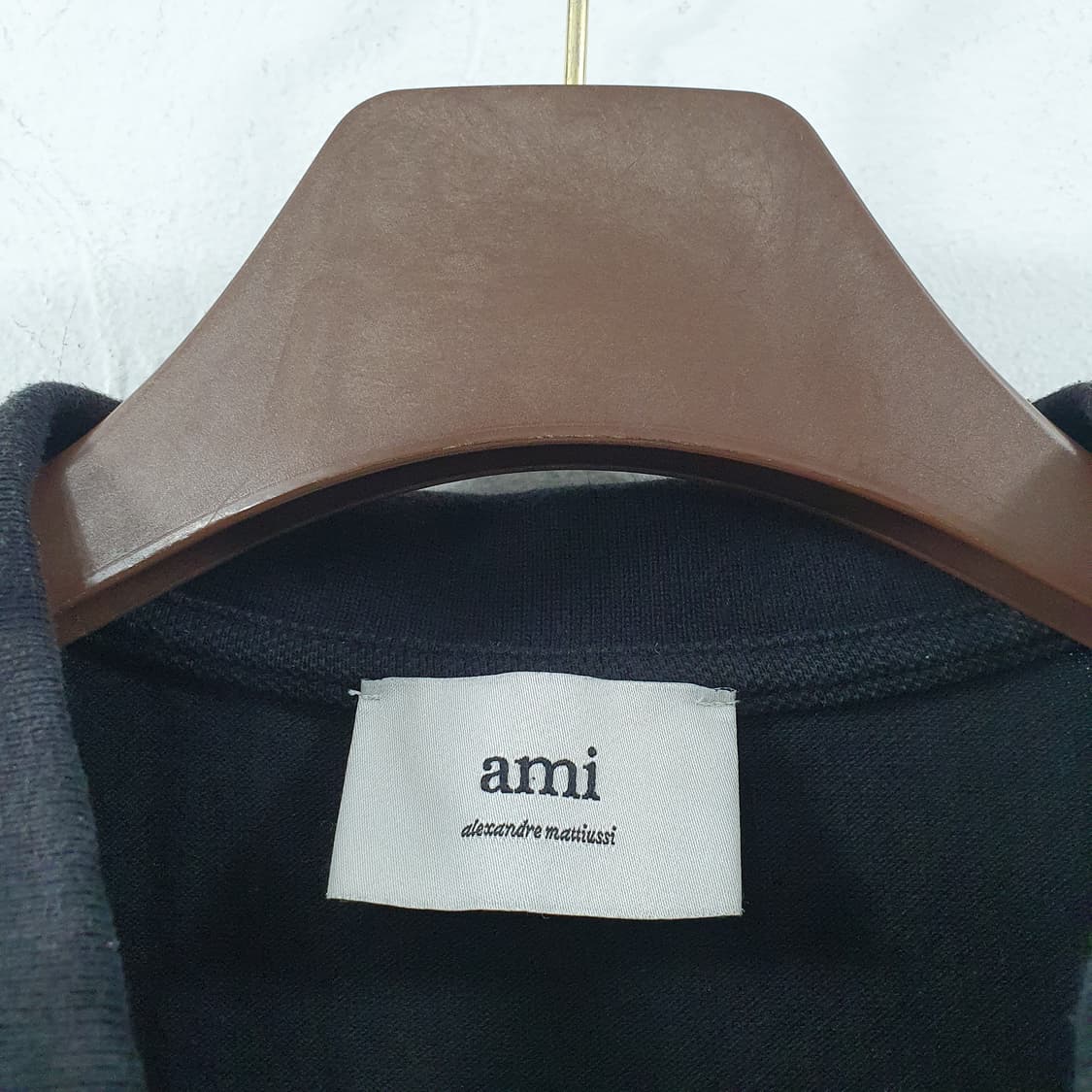 추L 아미 남성 블랙 캐주얼 카라 반팔티셔츠 상품이미지4