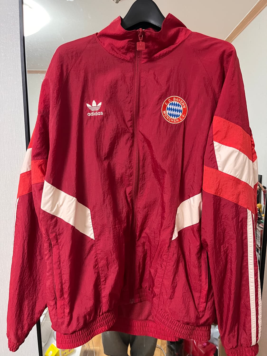 아디다스 뮌헨 바람막이 상품이미지1