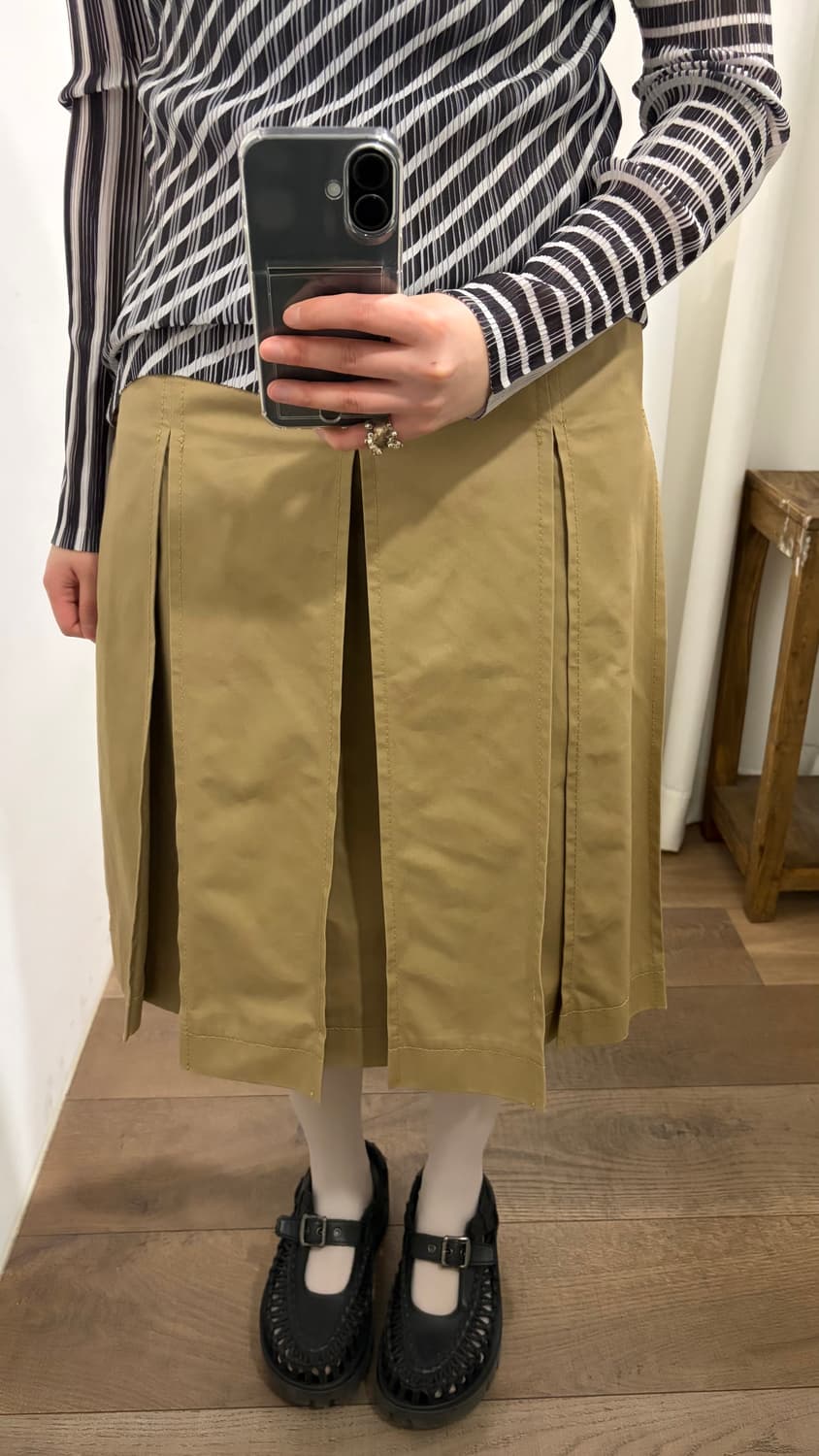 Zipper Detail Pleats Skirt 상품이미지3