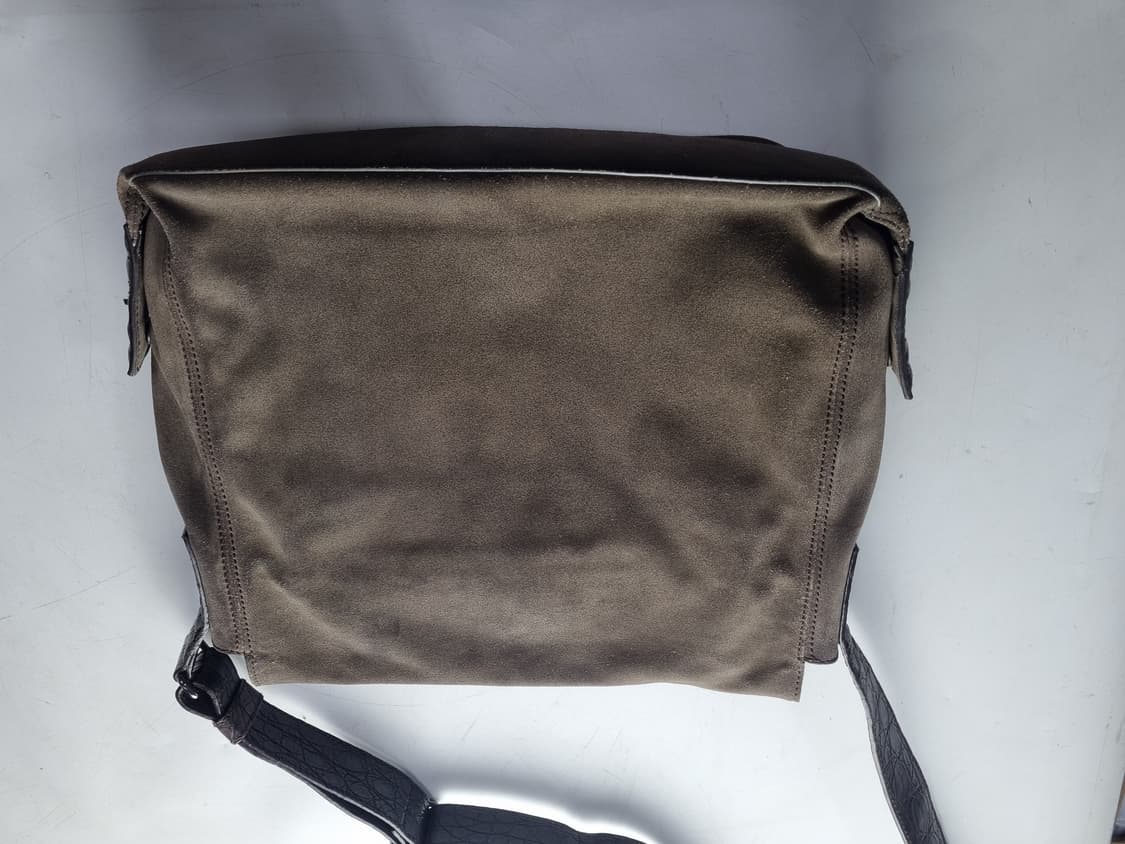 로베르토카발리 스웨이드 남성 크로스백 상품이미지3