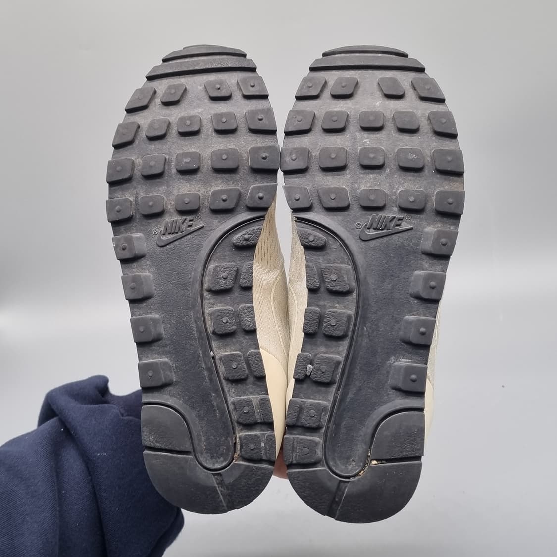 나이키 모던러너2 여성운동화245 상품이미지3