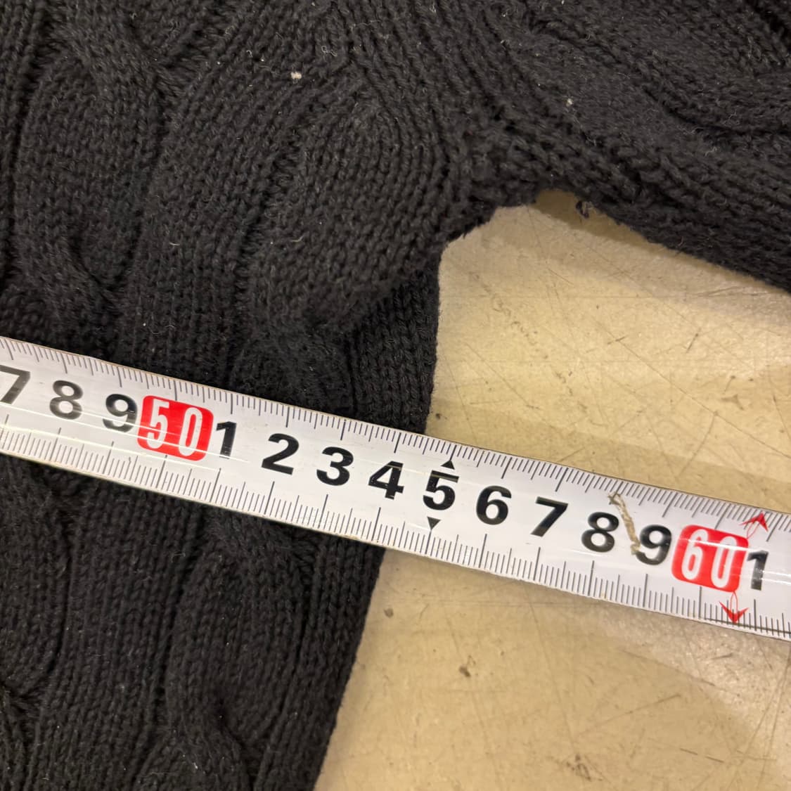 노티카 블랙 케이블 니트 상품이미지5