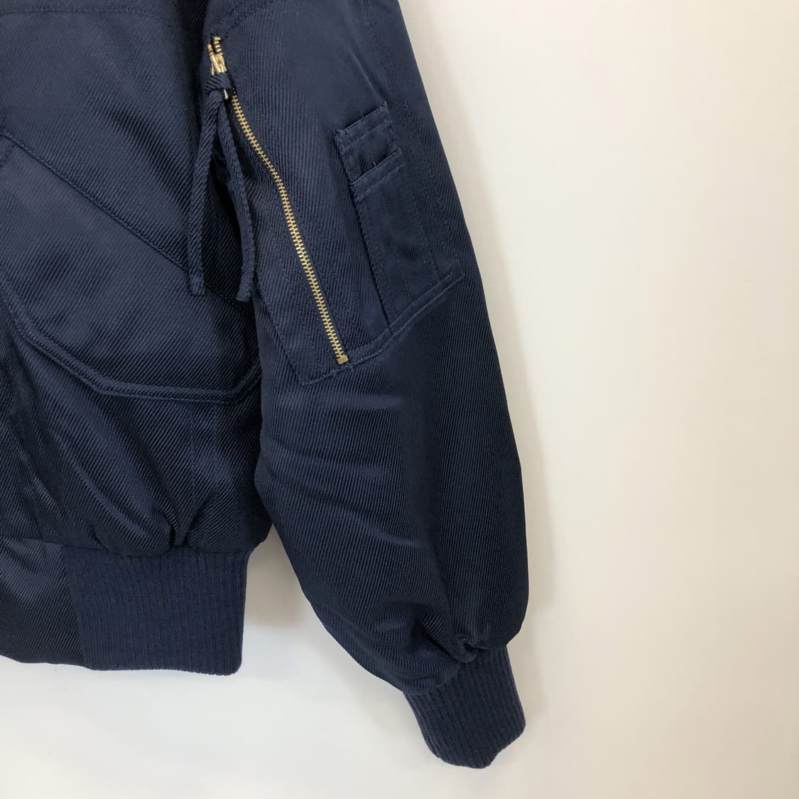 탑텐x강혁 MA-1 소로나볼 점퍼 M 상품이미지2