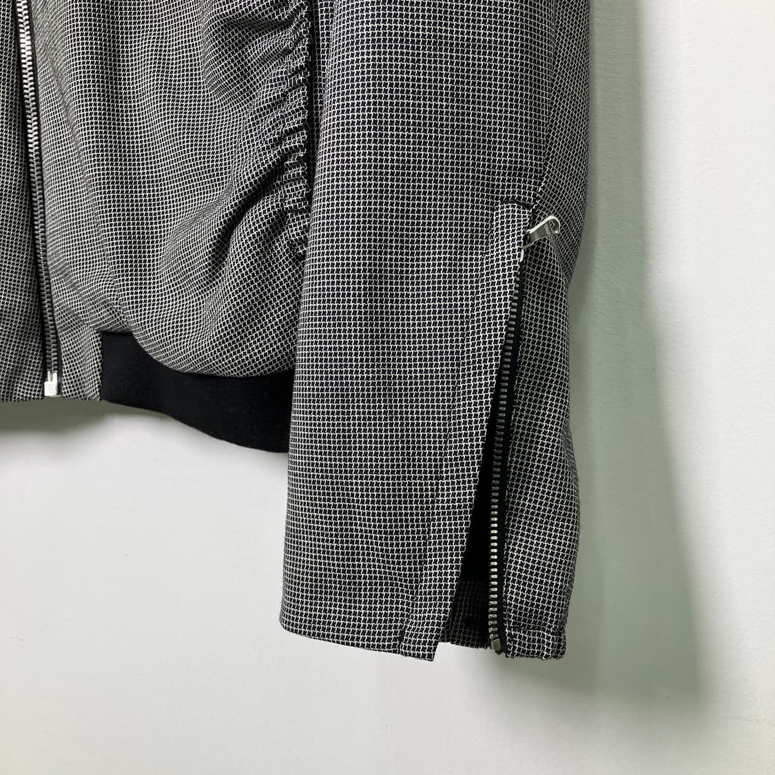 솔리드 옴므 셔링 디테일 체크 블루종 상품이미지5