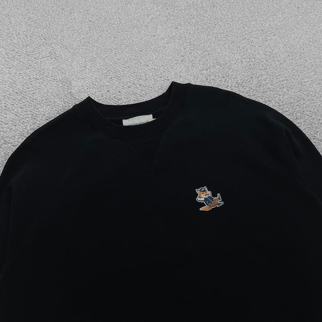 메종키츠네 칠렉스 폭스 크루넥 맨투맨 블랙 상품이미지2