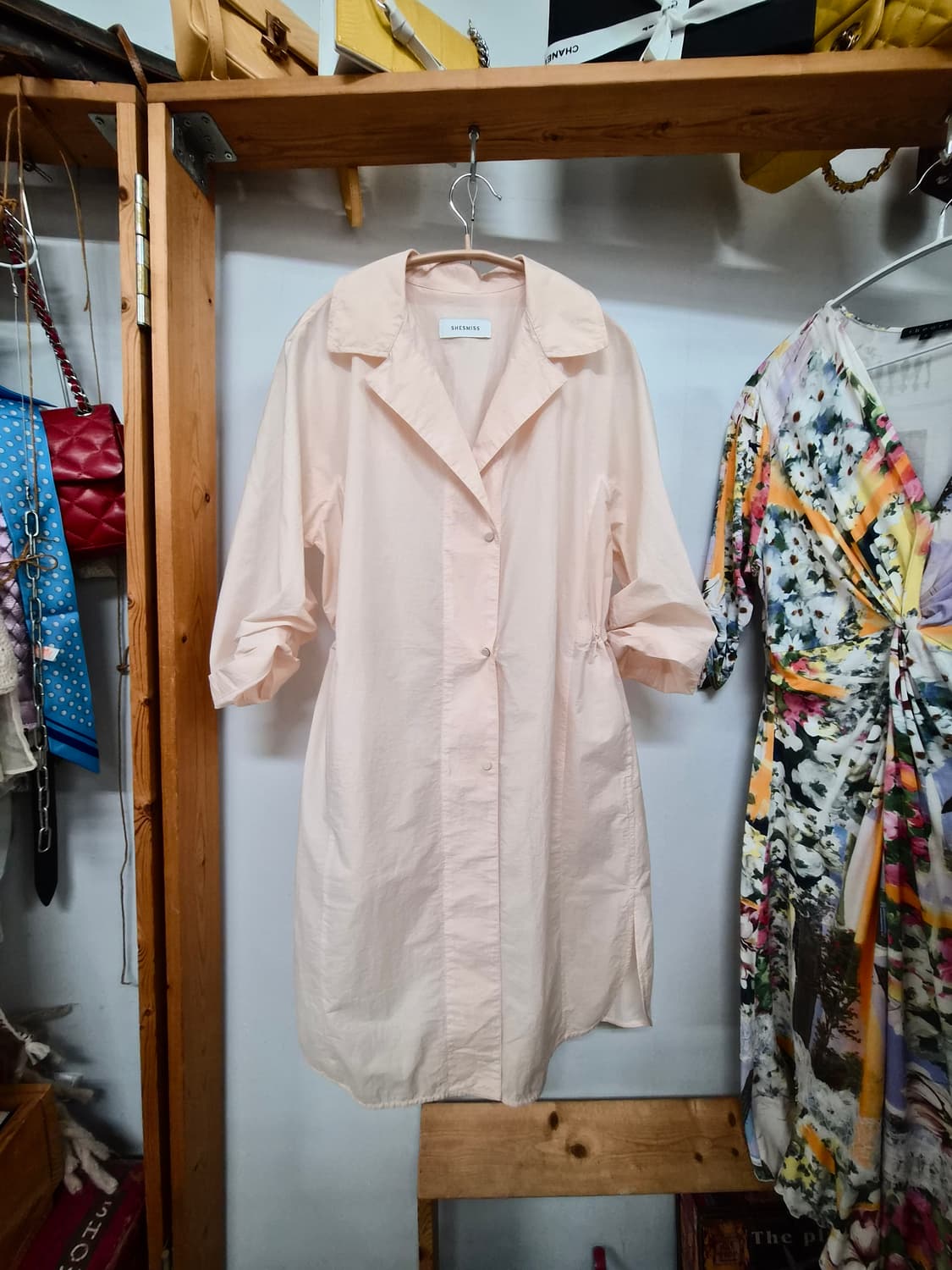 쉬즈미스 셔츠 바스락 바람막이 점퍼 상품이미지2