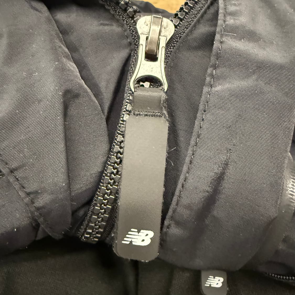 [정품/L] 뉴발란스 바람막이 자켓 b19 상품이미지7