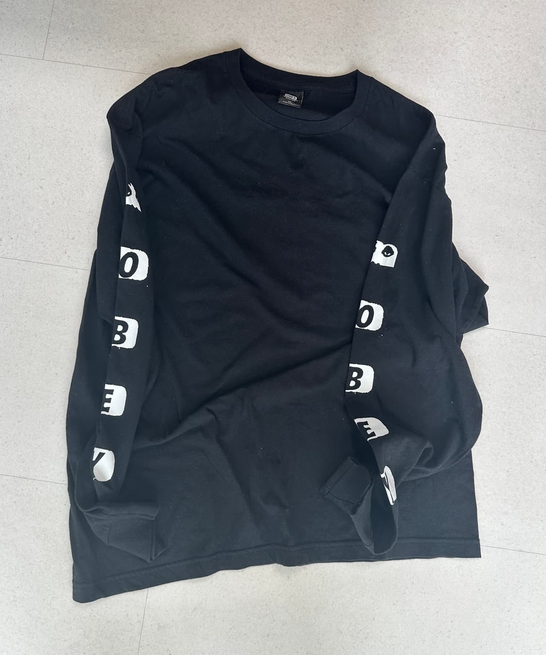 오베이 긴팔 티셔츠 XL 상품이미지1