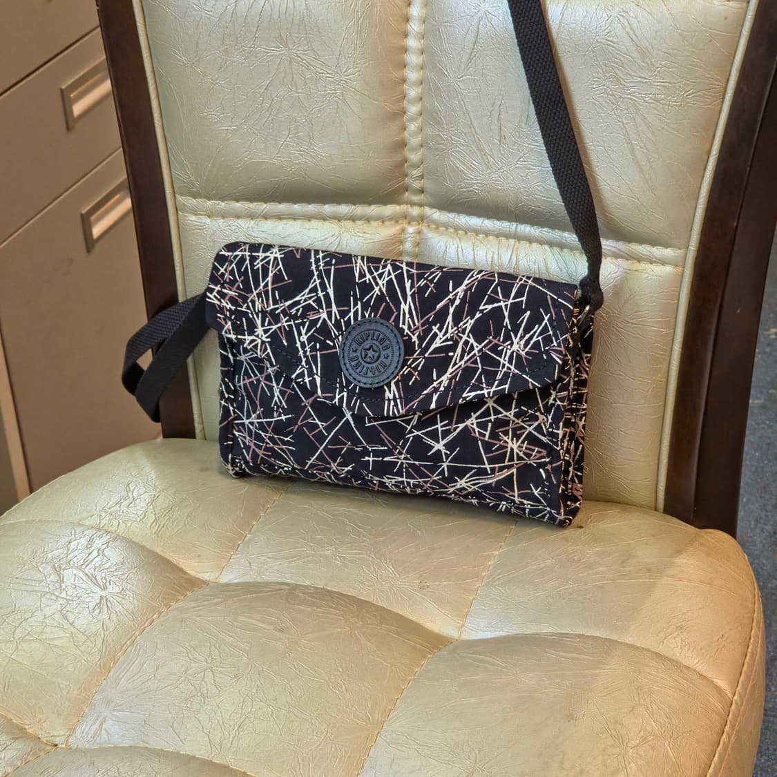 키플링 크로스백  상품이미지1