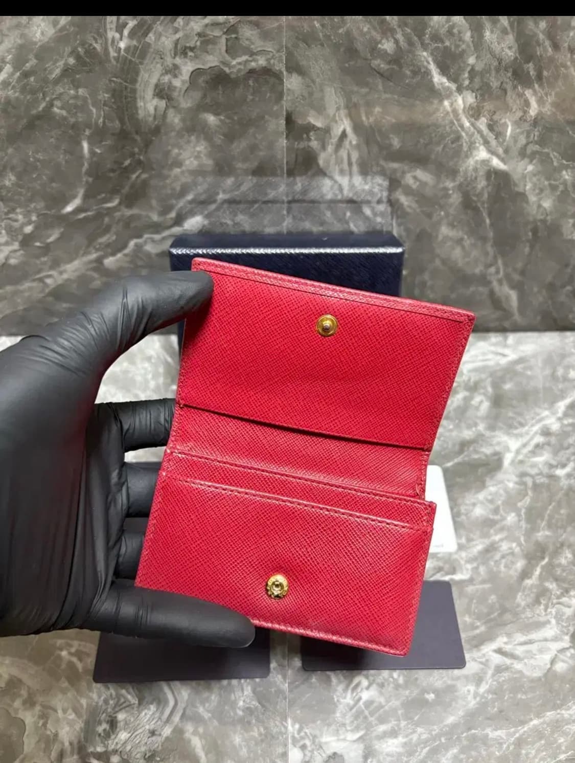 프라다 사피아노 금장 메탈로고 카드지갑 상품이미지3