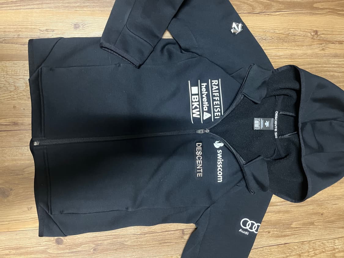 데상트 레플리카 스키 플리스 아우디 후드집업 150 영애슬릿 스키팀 후리 상품이미지3