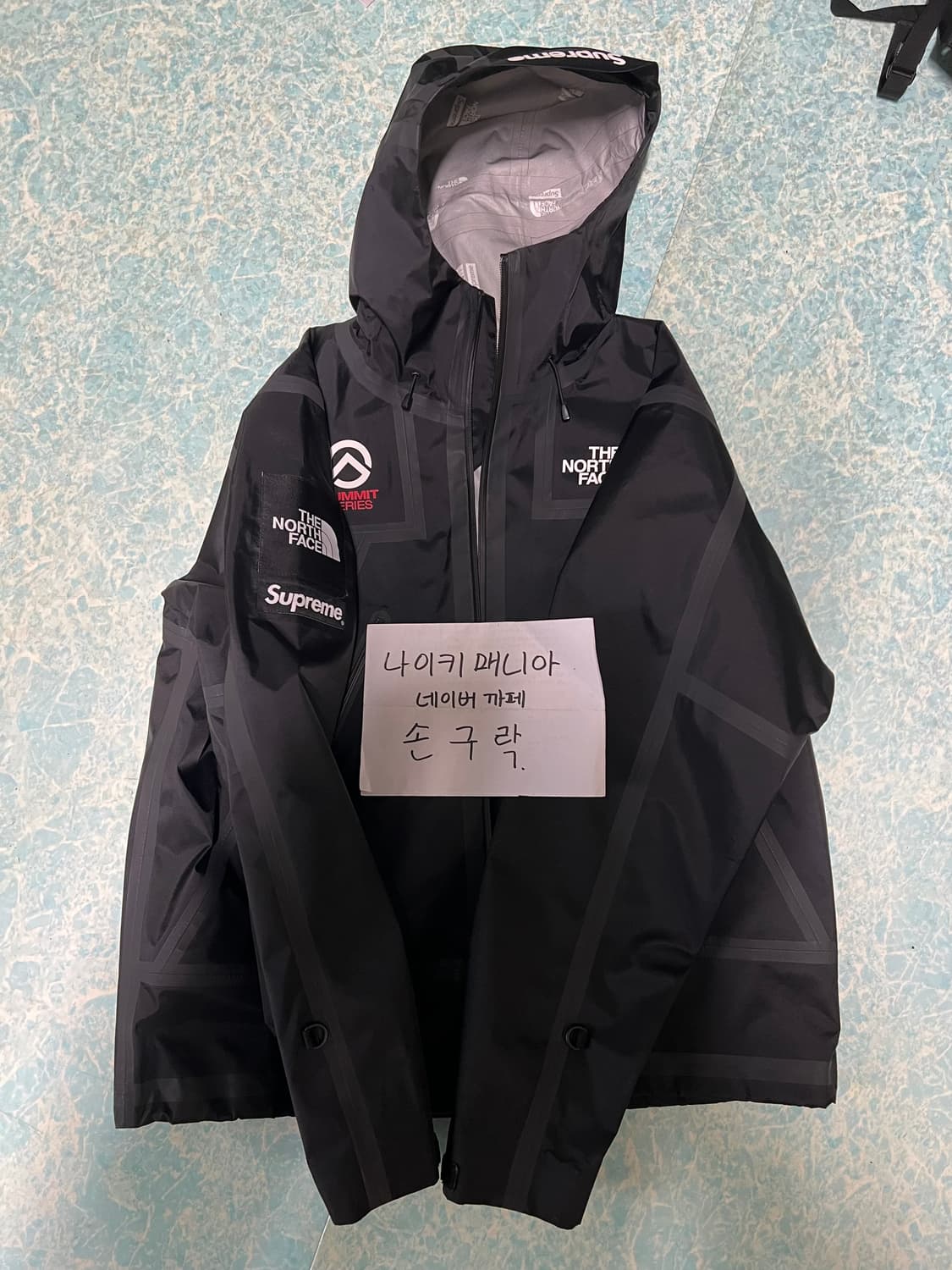 슈프림 노스페이스 서밋시리즈 테이프심 자켓 상품이미지1